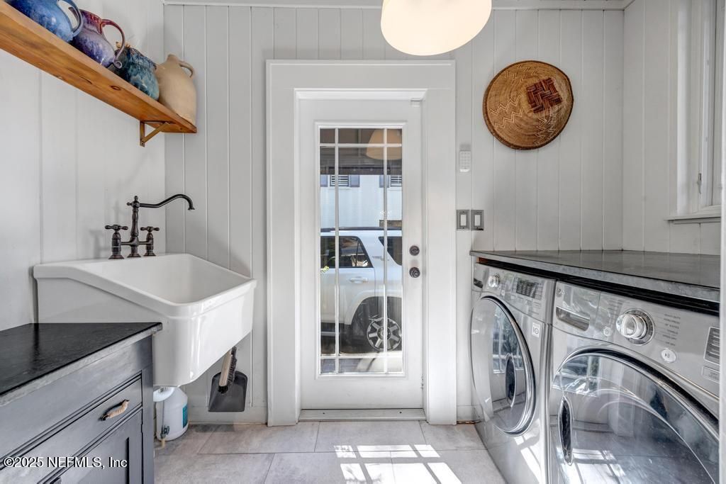 1880 Edgewood Avenue S, Jacksonville, FL 32205 Photo