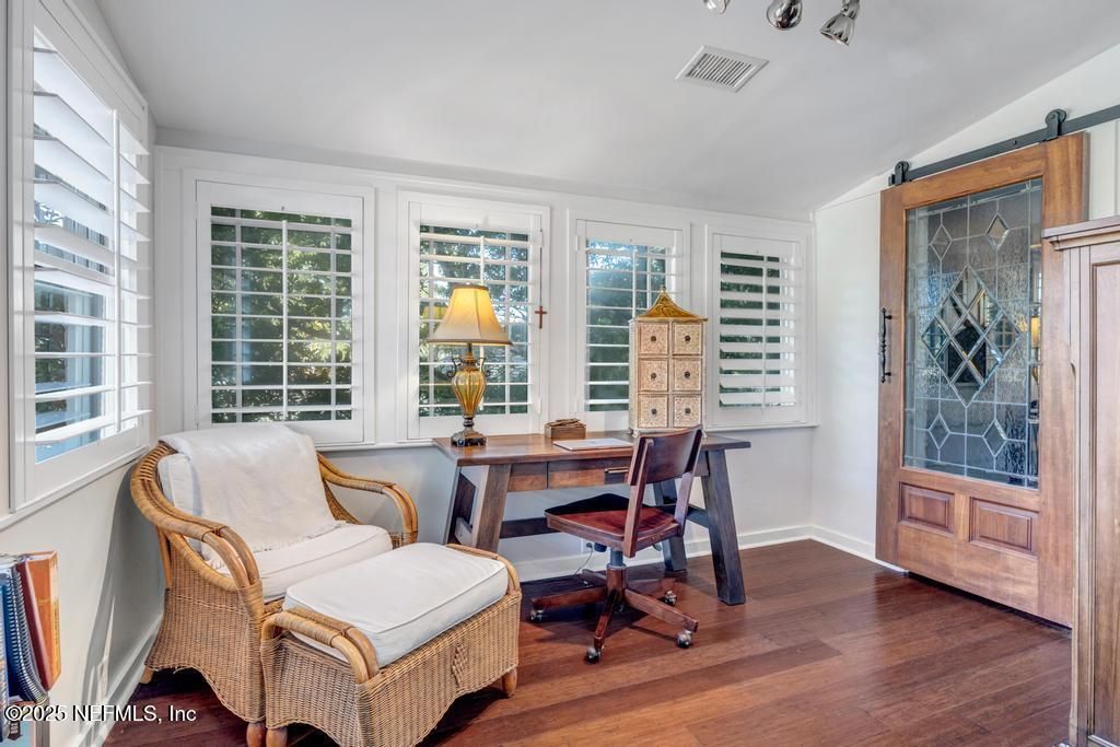 1880 Edgewood Avenue S, Jacksonville, FL 32205 Photo