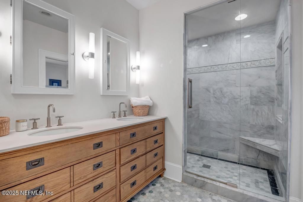 1880 Edgewood Avenue S, Jacksonville, FL 32205 Photo