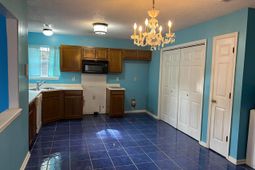 2292 Ballston Court photo 4