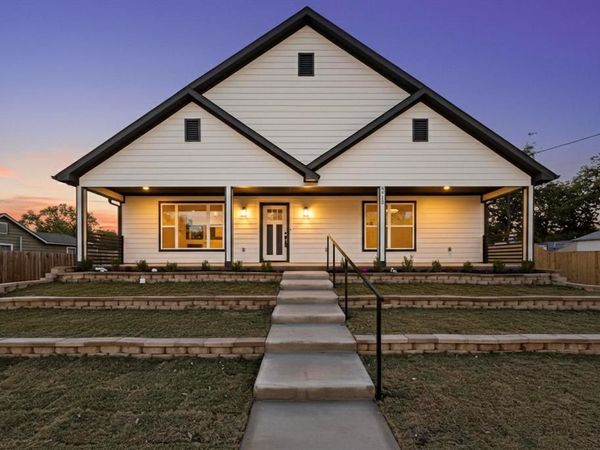 5912 Bertha Lane, Haltom City, TX 76117