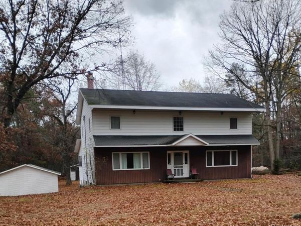 10302 S Grayling Road, Beaver Creek Twp, MI 48653