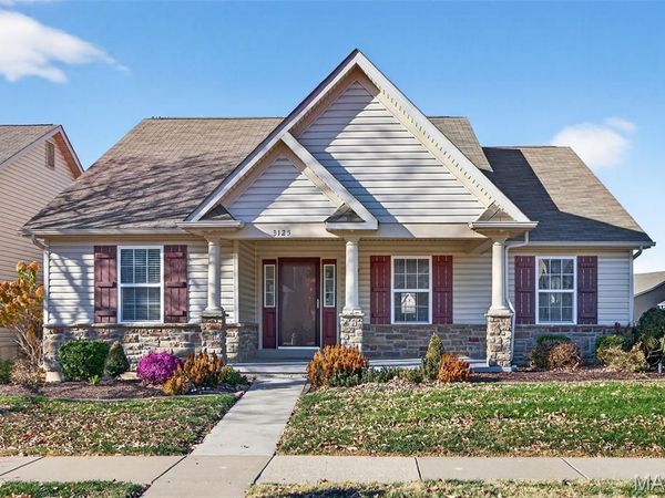 3125 Calhoun Drive, St Charles, MO 63301