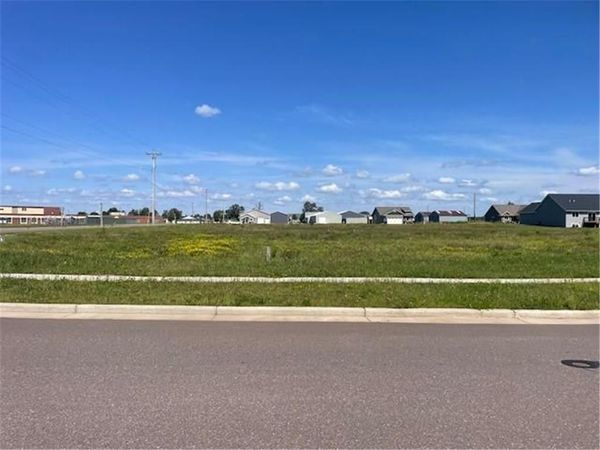 605 Saturn Drive, Rice Lake, WI 54868
