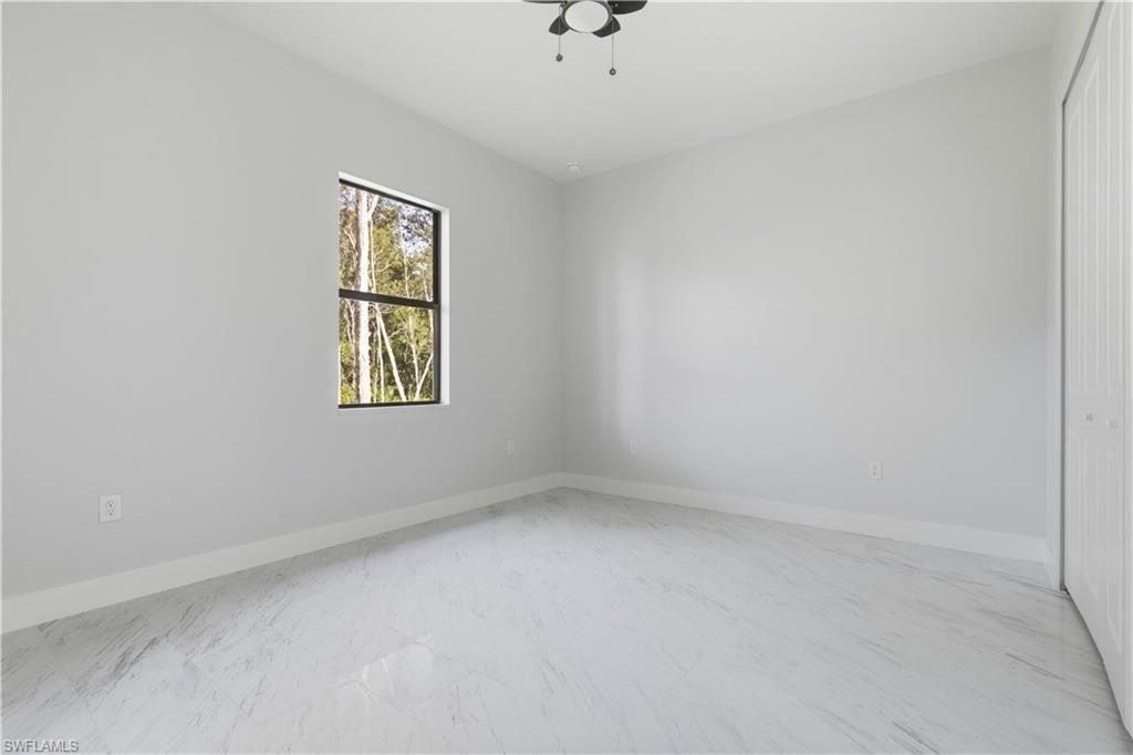 100 Zobora Cir, Fort Myers, FL 33913 Photo