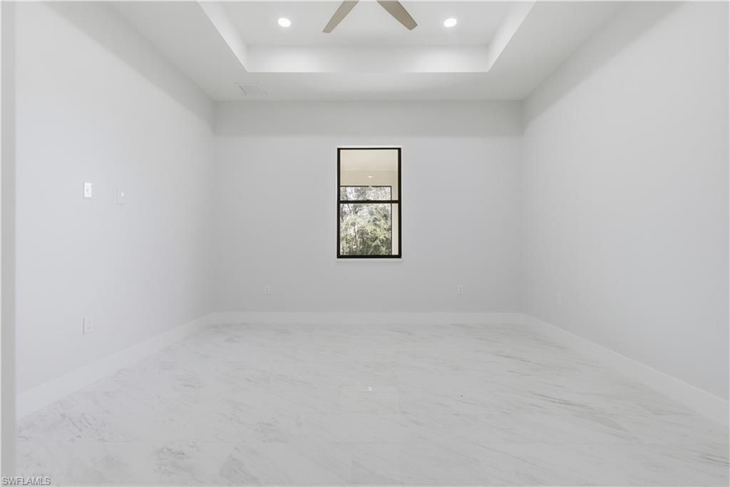 100 Zobora Cir, Fort Myers, FL 33913 Photo