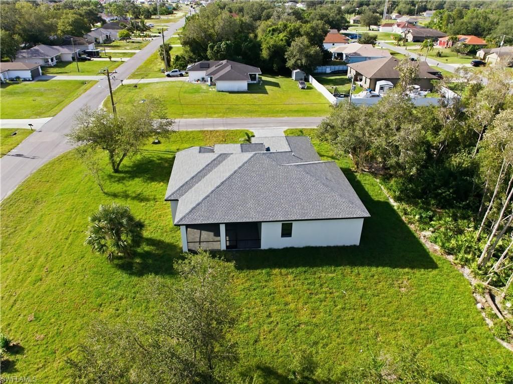 100 Zobora Cir, Fort Myers, FL 33913 Photo