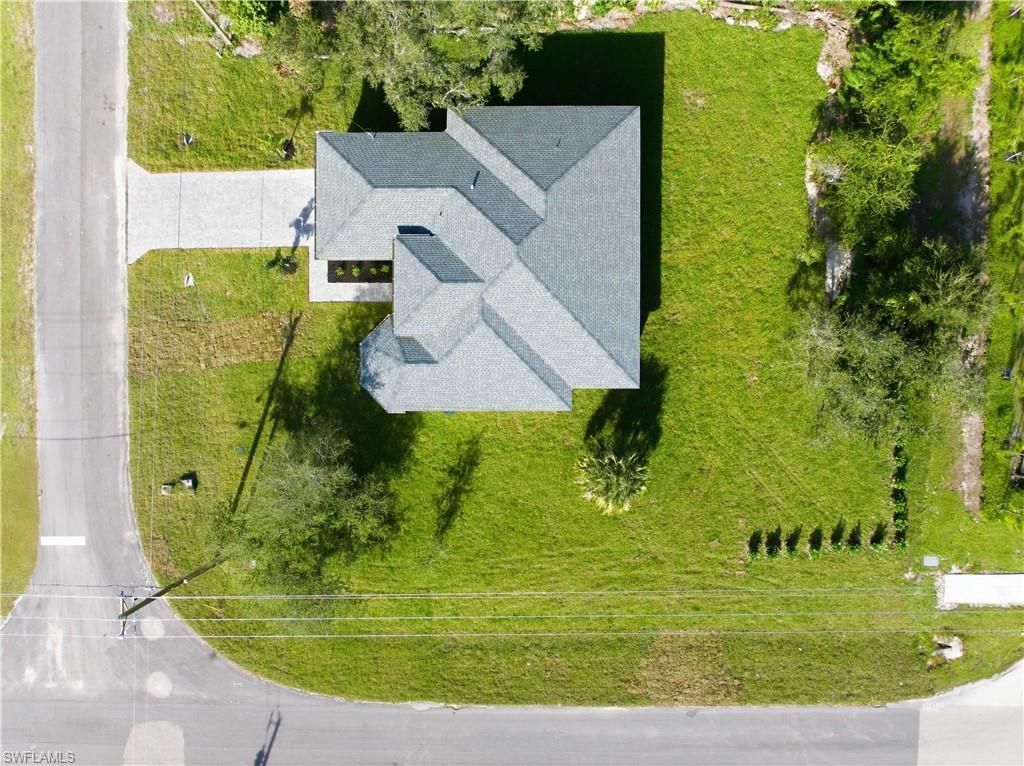 100 Zobora Cir, Fort Myers, FL 33913 Photo