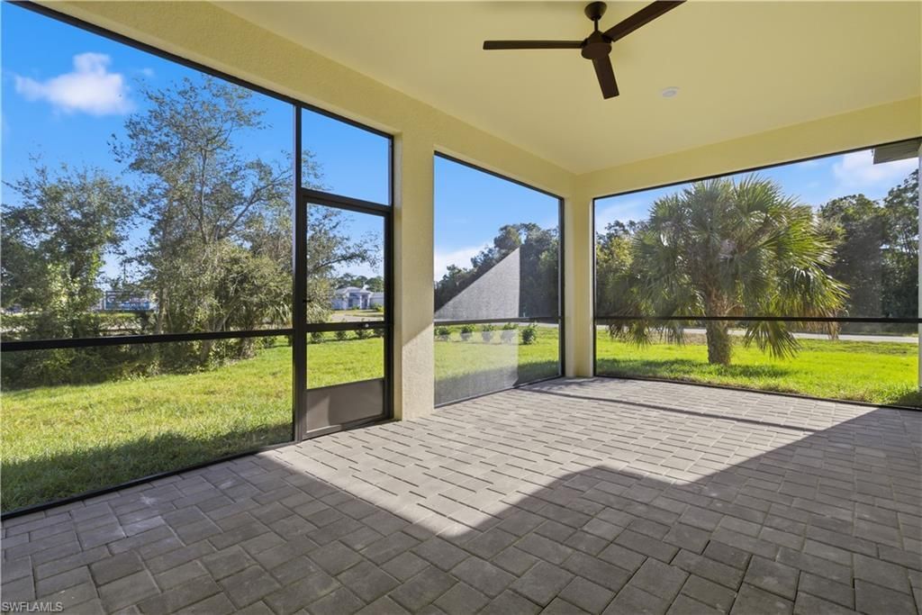 100 Zobora Cir, Fort Myers, FL 33913 Photo