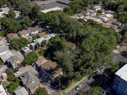 2017 10th St, Sacramento, CA 95818 Photo