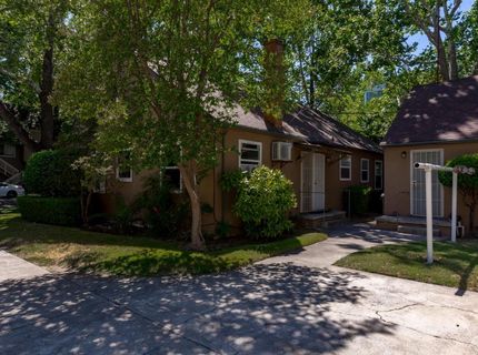 2017 10th St, Sacramento, CA 95818 Photo