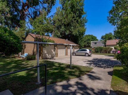 2017 10th St, Sacramento, CA 95818 Photo