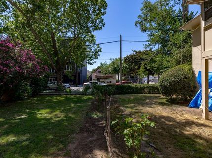 2017 10th St, Sacramento, CA 95818 Photo