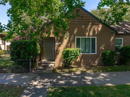 2017 10th St, Sacramento, CA 95818 Photo
