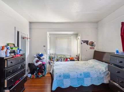 2017 10th St, Sacramento, CA 95818 Photo