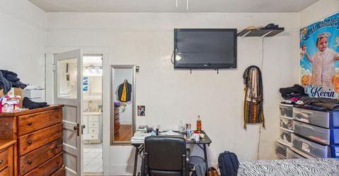 2017 10th St, Sacramento, CA 95818 Photo