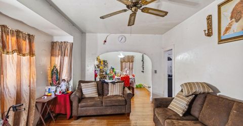 2017 10th St, Sacramento, CA 95818 Photo