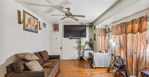 2017 10th St, Sacramento, CA 95818 Photo