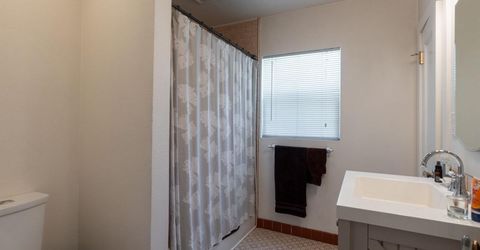 2017 10th St, Sacramento, CA 95818 Photo