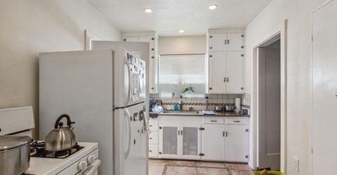 2017 10th St, Sacramento, CA 95818 Photo