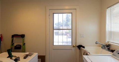 2017 10th St, Sacramento, CA 95818 Photo