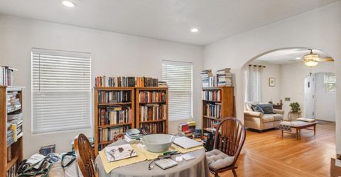 2017 10th St, Sacramento, CA 95818 Photo