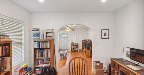 2017 10th St, Sacramento, CA 95818 Photo