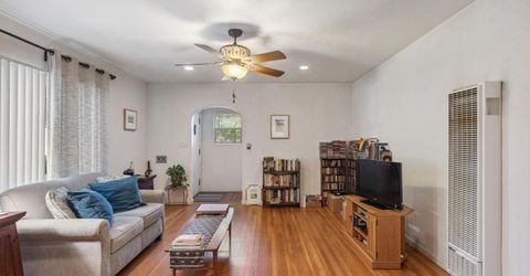 2017 10th St, Sacramento, CA 95818 Photo