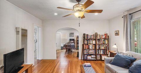 2017 10th St, Sacramento, CA 95818 Photo