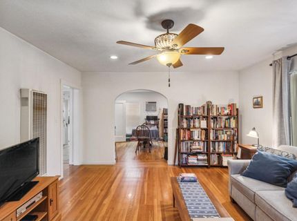 2017 10th St, Sacramento, CA 95818 Photo