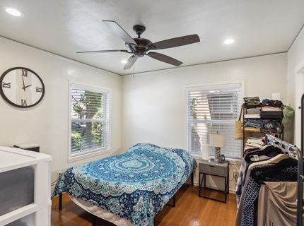 2017 10th St, Sacramento, CA 95818 Photo