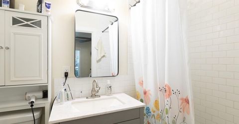 2017 10th St, Sacramento, CA 95818 Photo