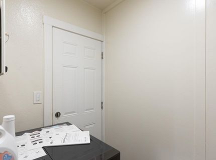 2017 10th St, Sacramento, CA 95818 Photo