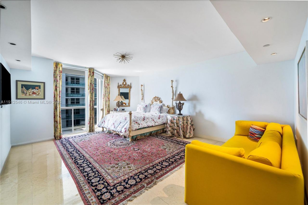 9559 Collins Ave, Unit S7-A, Surfside, FL 33154 Photo