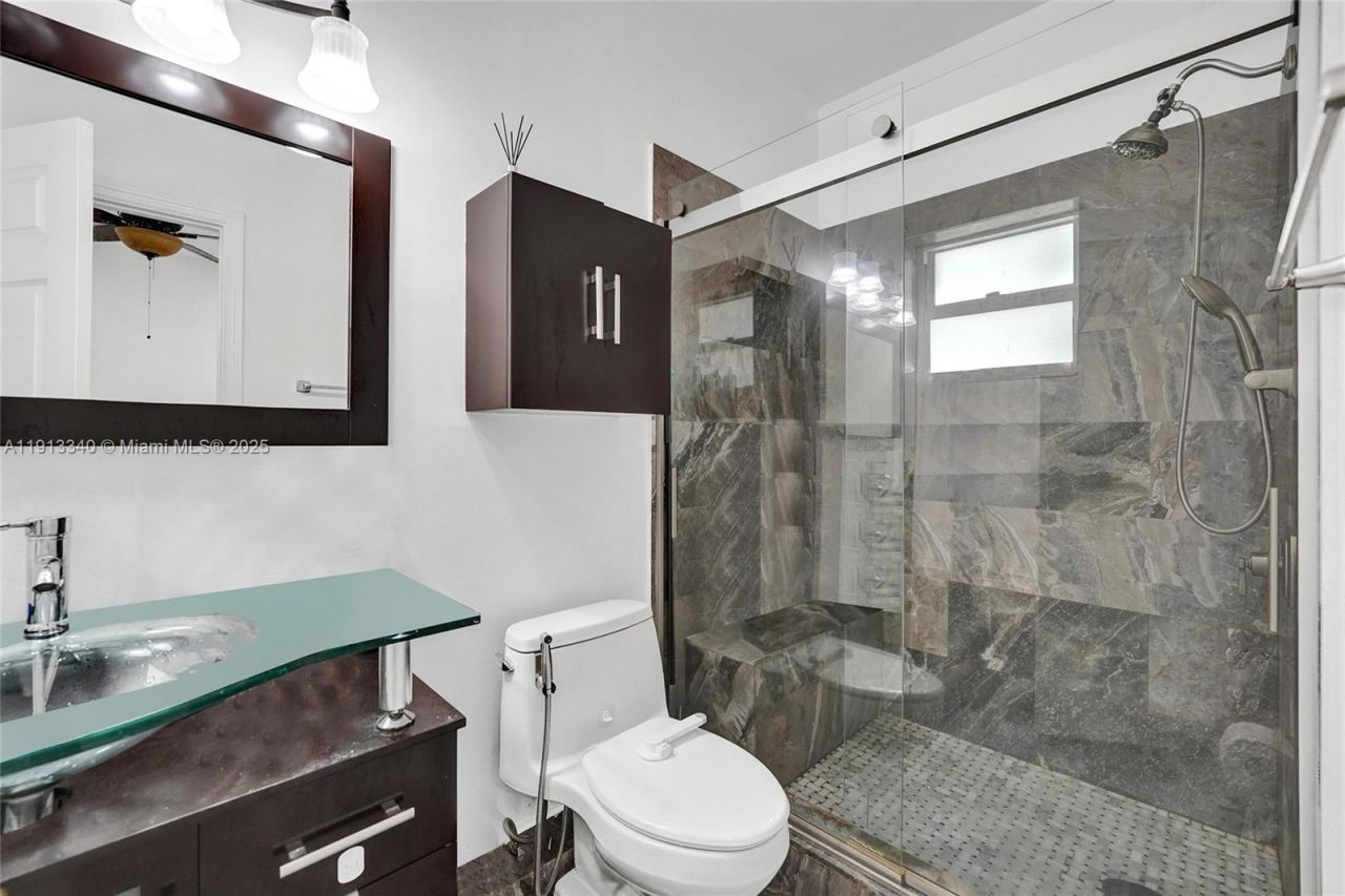 4118 Sapphire Ter, Weston, FL 33331 Photo