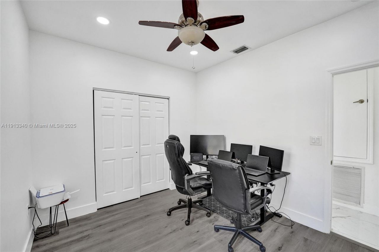 4118 Sapphire Ter, Weston, FL 33331 Photo