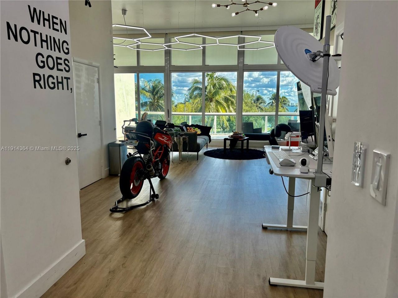 1800 N Bayshore Dr, Unit 306, Miami, FL 33132 Photo