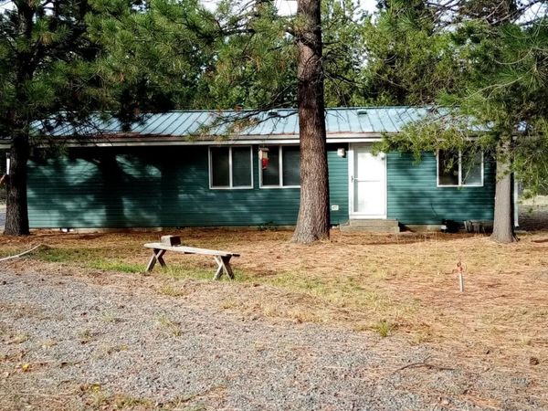15900 Sparks Drive, La Pine, OR 97739