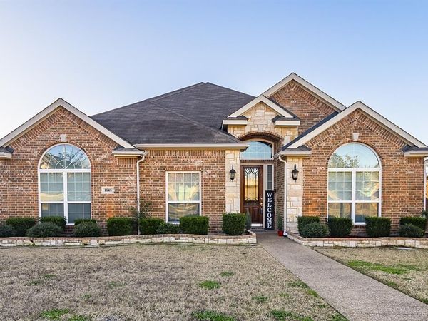 1848 River Run Drive, DeSoto, TX 75115