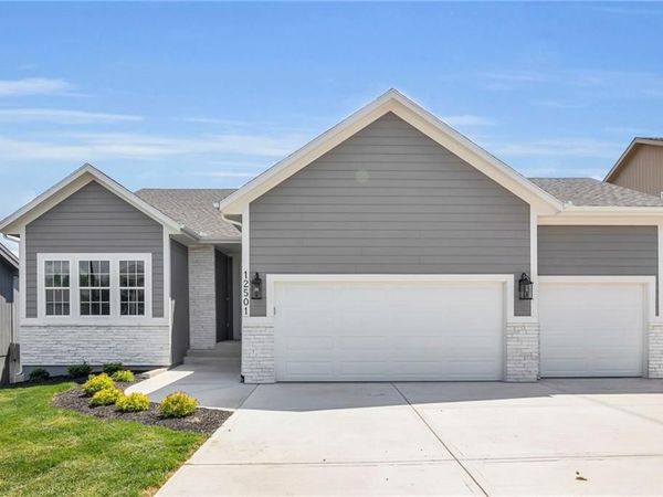 12501 Parkview Avenue, Kansas City, KS 66109