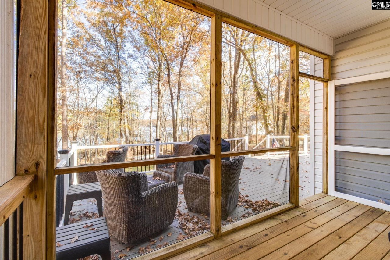 863 Woodside Drive Photo 10