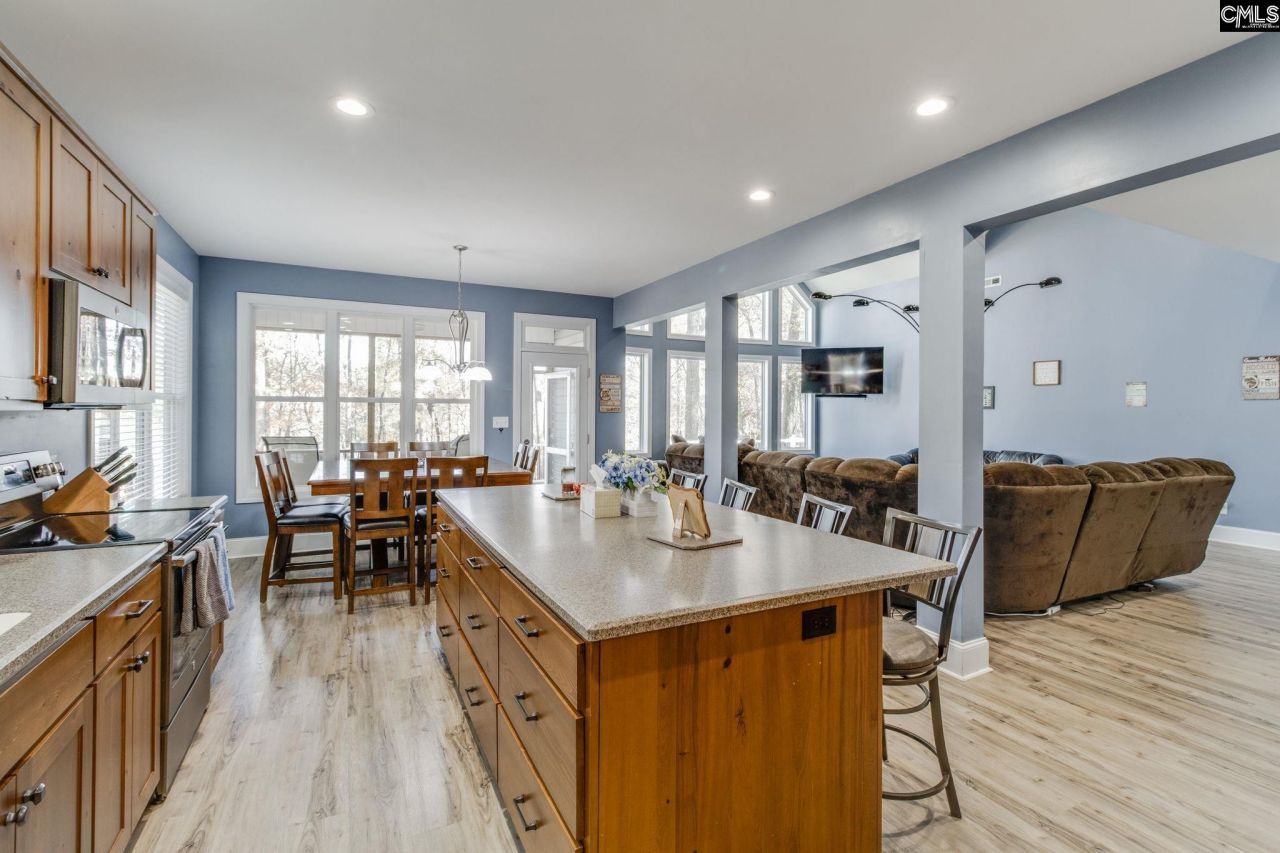 863 Woodside Drive Photo 17