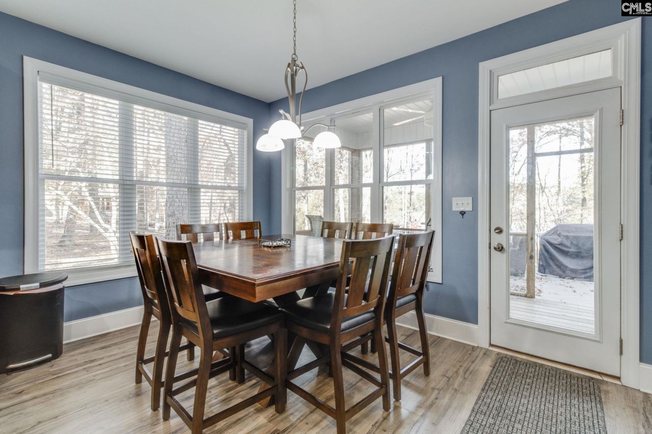 863 Woodside Drive Photo 19