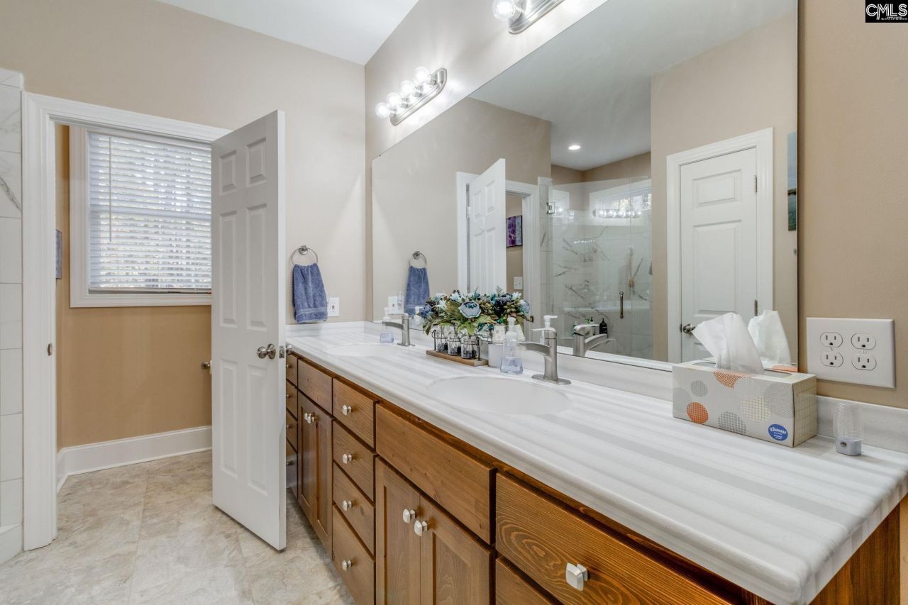 863 Woodside Drive Photo 23