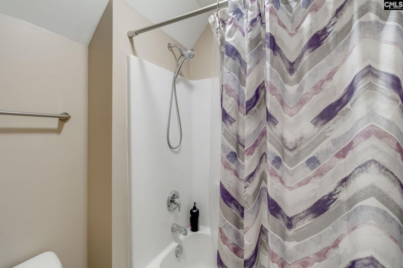 863 Woodside Drive Photo 36