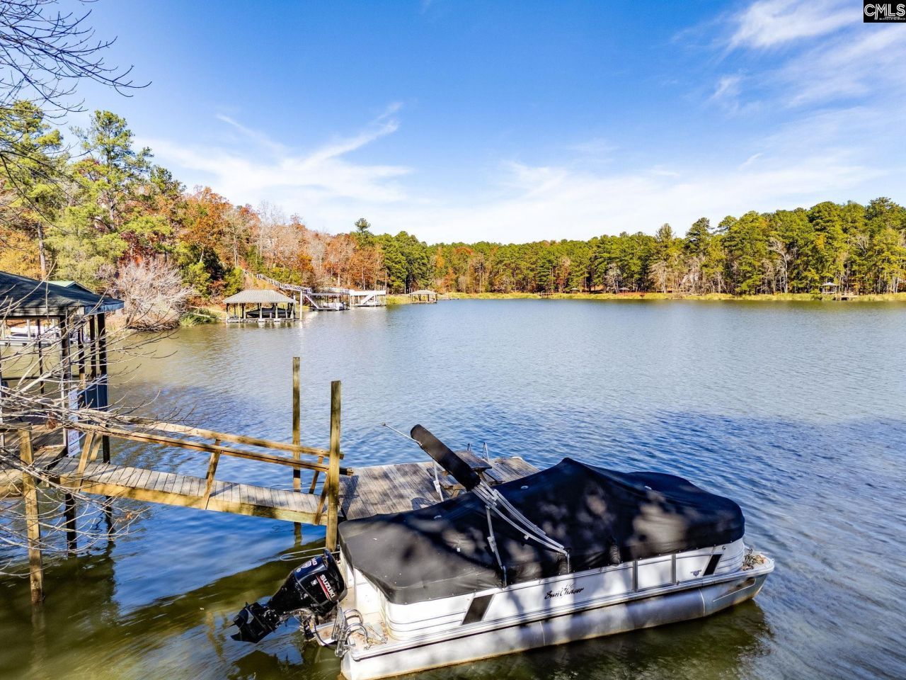 863 Woodside Drive Photo 4