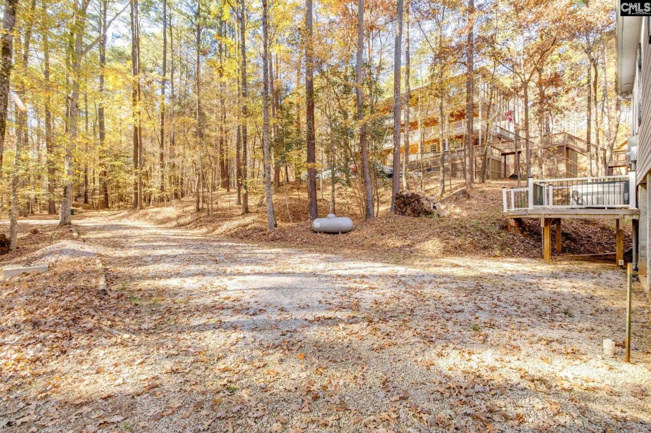 863 Woodside Drive Photo 40