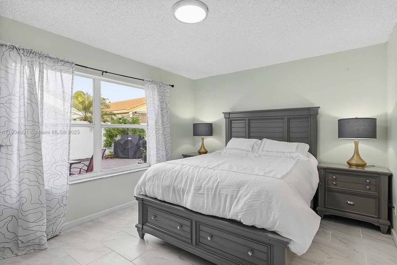 17753 SW 24th Ct, Miramar, FL 33029 Photo