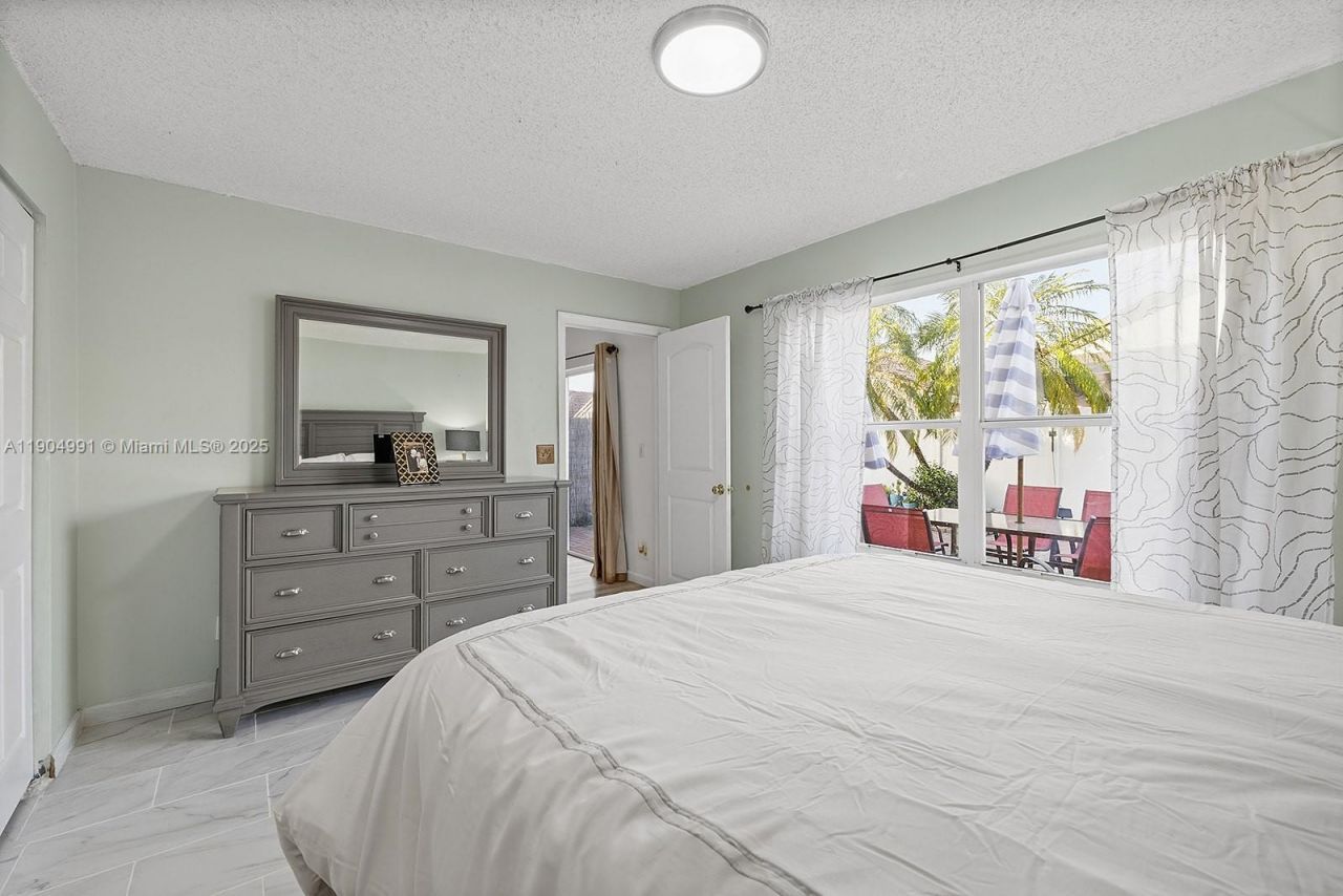 17753 SW 24th Ct, Miramar, FL 33029 Photo