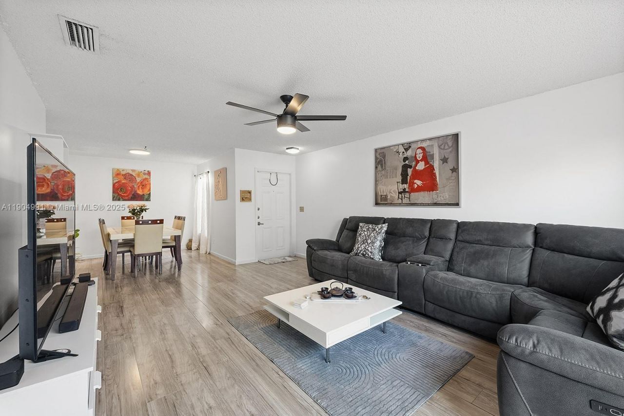 17753 SW 24th Ct, Miramar, FL 33029 Photo